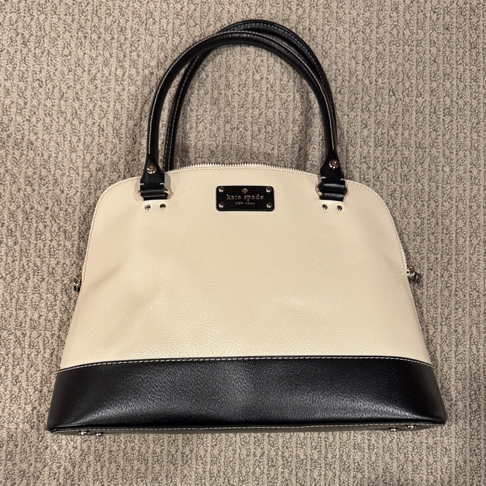 Kate Spade Black and White oversized handle bag